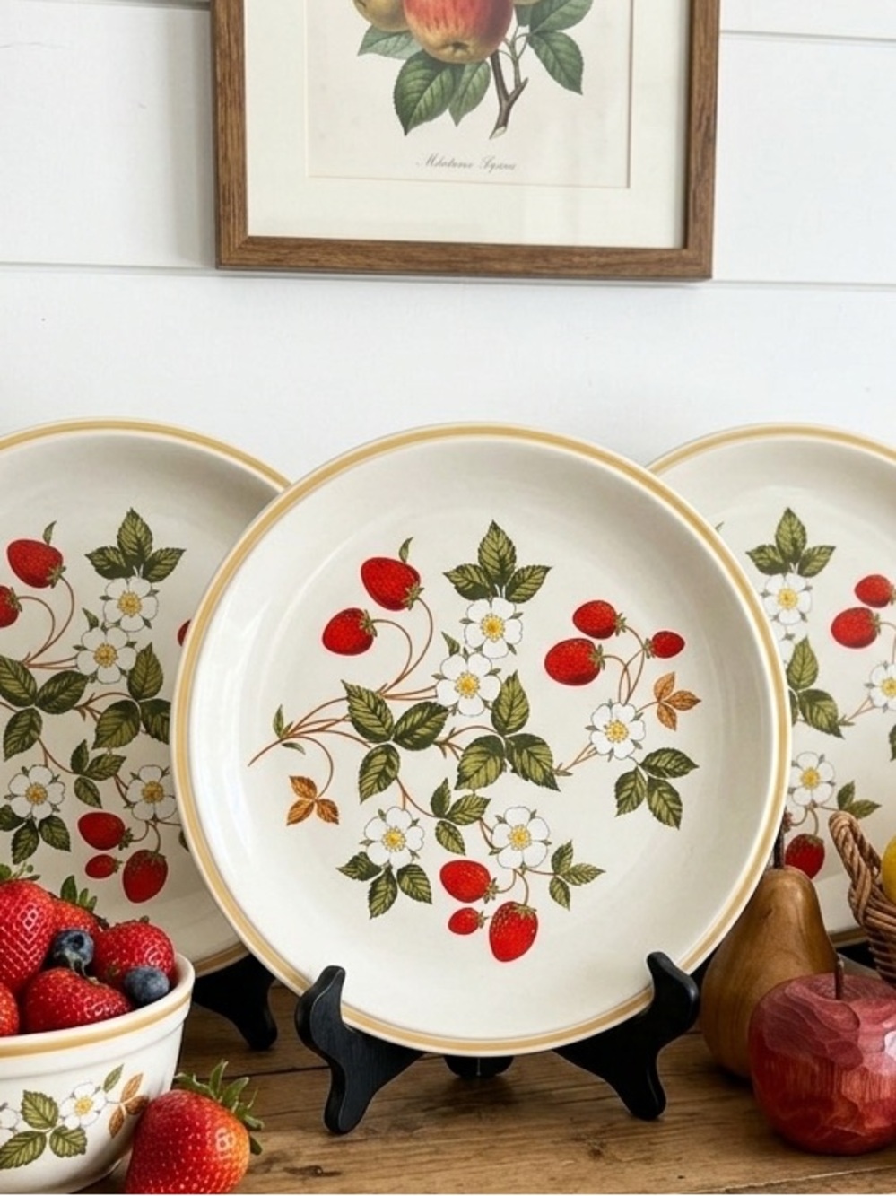 Vintage 70s Sheffield Strawberries 'N Cream Stoneware 10.5 Inch Dinner Plate 308 - Picture 12 of 13